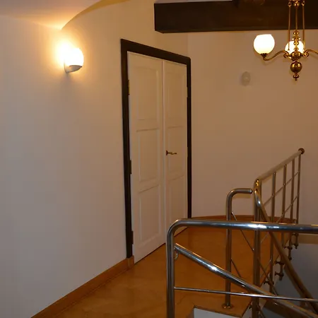 Stara Ochota Hotel